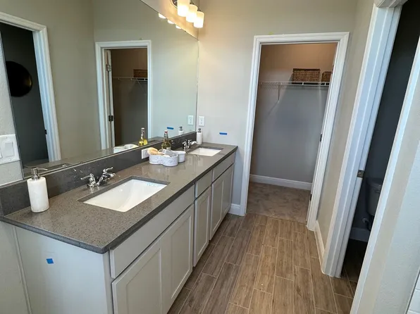 (undisclosed Address), Saint Cloud, FL 34771