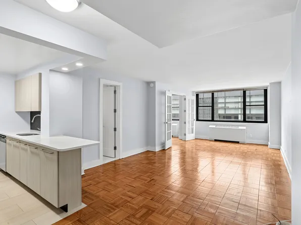 330 West 58th Street image 1 of 26