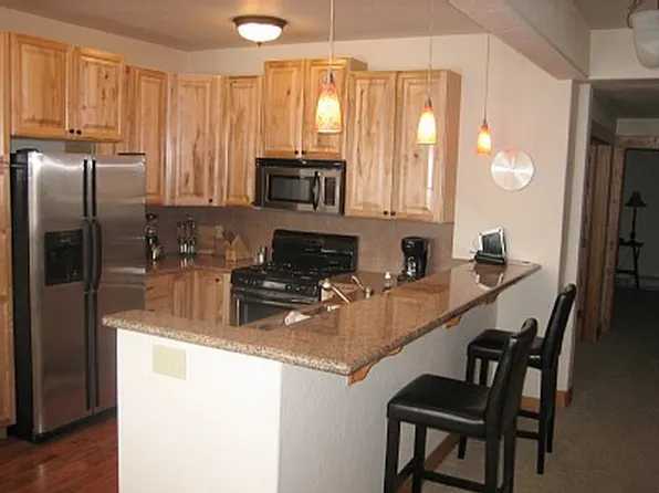 580 Anglers Dr, Steamboat Springs, CO