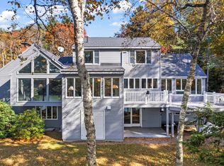 203 Youngs Point Rd, Wiscasset, ME 04578