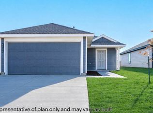 11500 SW 40th St, Mustang, OK 73064