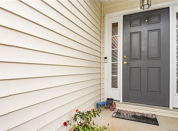 4th image of 121 W Vista View Pl
