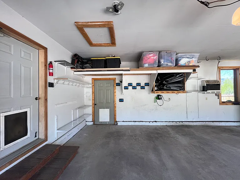 370 Kelhi Ct — Photo 45