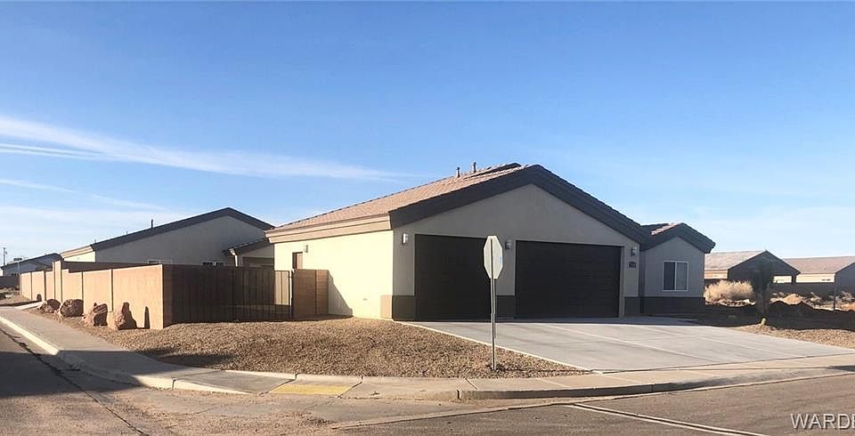 1st image of 3726 E Mariscal Dr