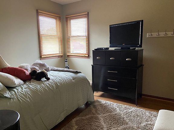 bedroom 2 and 3 are the same