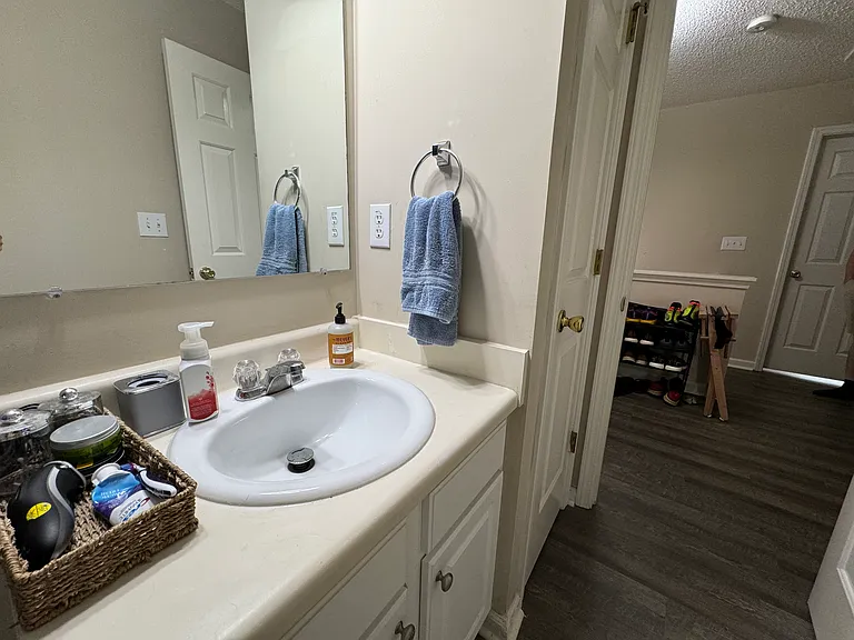431 Windstone Trl — Photo 30
