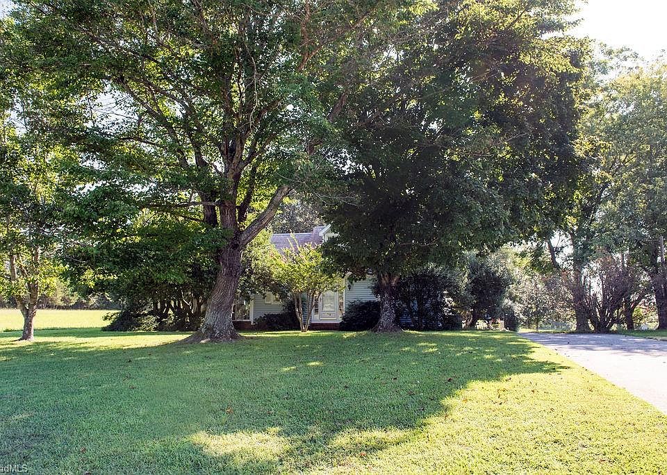 1st image of 4798 Pearl Ferguson Rd