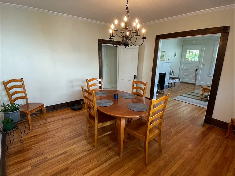 1829 McDowell St — Photo 7