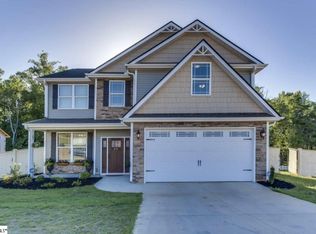 40 Macle Ct, Travelers Rest, SC 29690