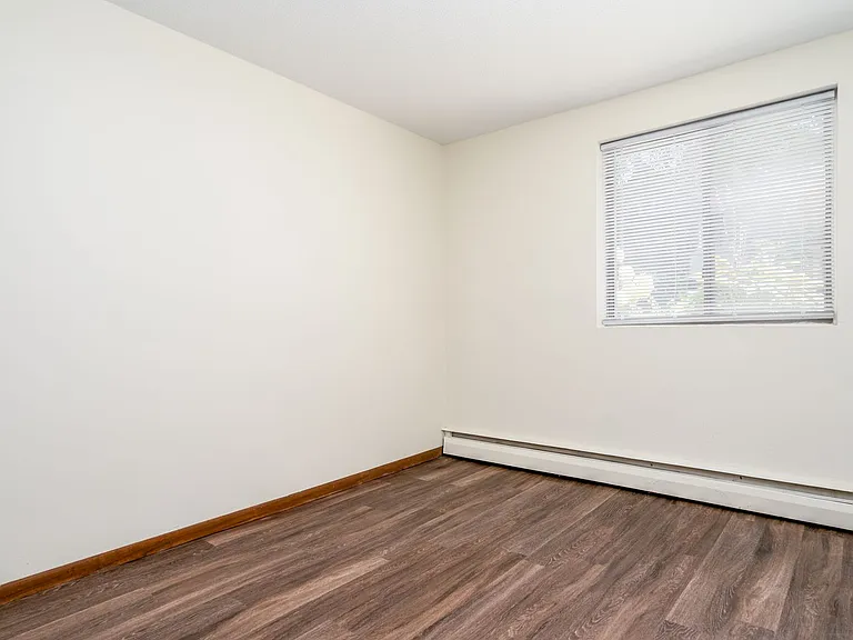2636 Fremont Ave S — Photo 3