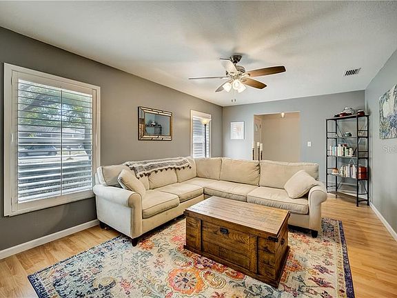 4th image of 7543 Dockside St