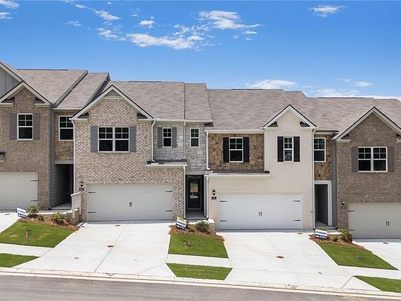 2nd image of 3562 Matthew Ct