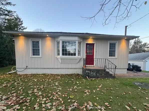 10 Victor Dr, Whitchurch Stouffville, ON L4A 3G5