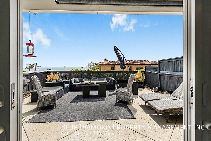 1st image of 2020 Cambridge Ave
