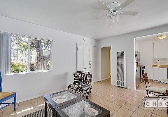 2nd image of 908 Thomas Ave
