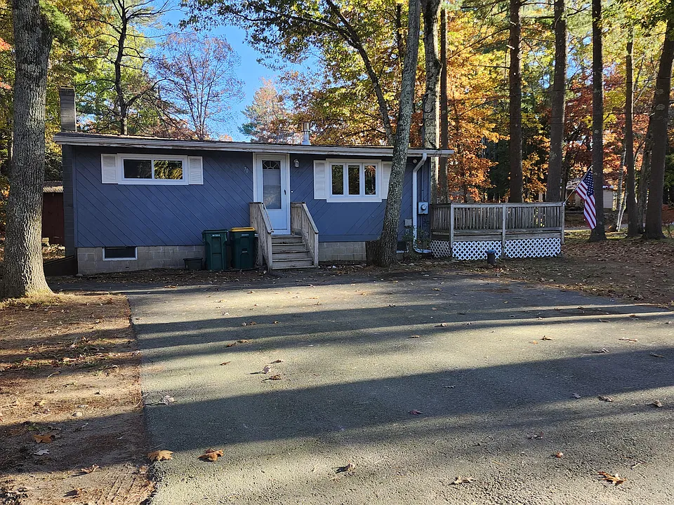 70 Riverside Dr