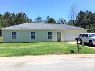 208 Glen Oaks Dr, Benton, AR 72015