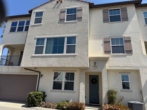 233 Promenade St