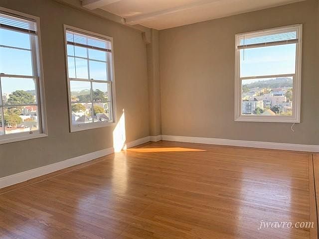 1st image of 300 16th Ave APT 605