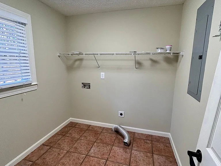 4107 Flat Creek Rd — Photo 15