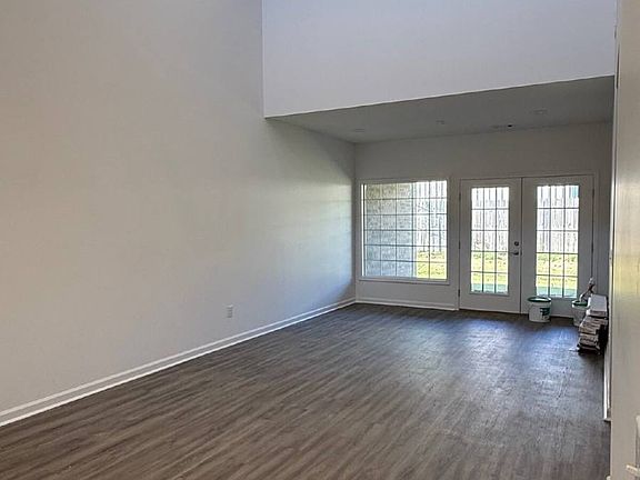 5th image of 3017 Olivia Ct Unit 2