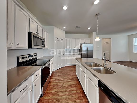4th image of 115 Hazel Park Dr