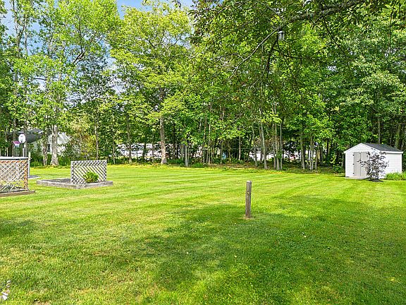 5th image of 25 Frankwood Drive