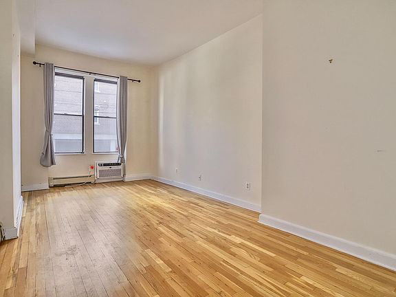 2nd image of 259 12th St APT 1A