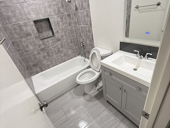 3rd image of 1250 N Indian Hill Blvd #776f18ccb