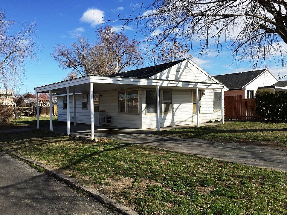 1st image of 725 E Juniper St