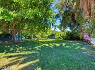 1737 Santa Anita Dr, Las Vegas, NV 89119
