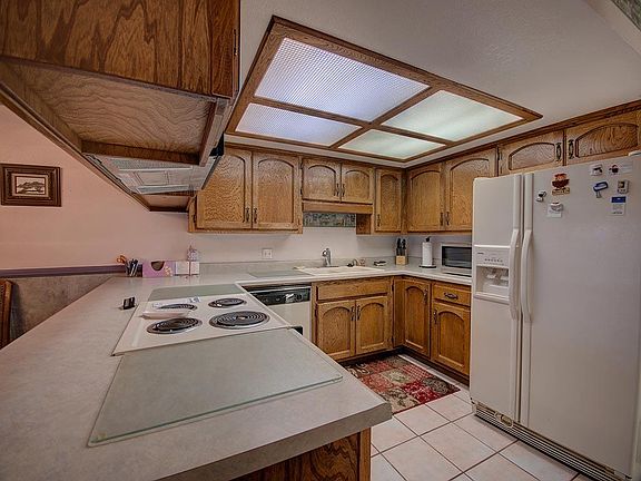 4th image of 11402 E 36th Pl Unit 39