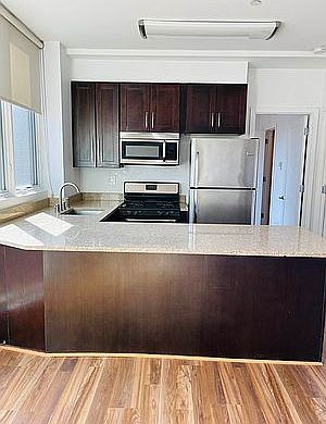 2nd image of 25-27 18th St #44C