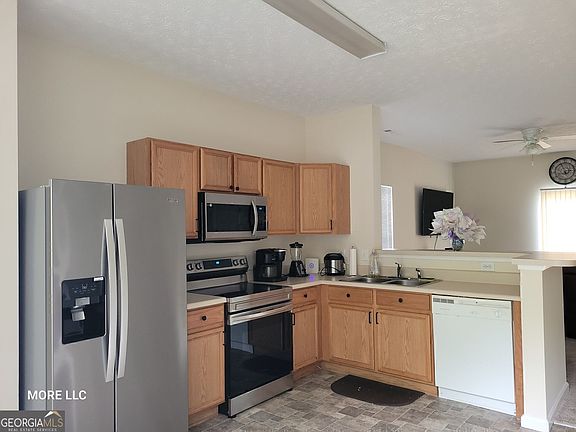5th image of 6104 Camden Forrest Ct