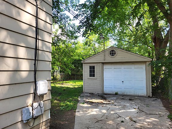 2nd image of 20237 Kingsville St