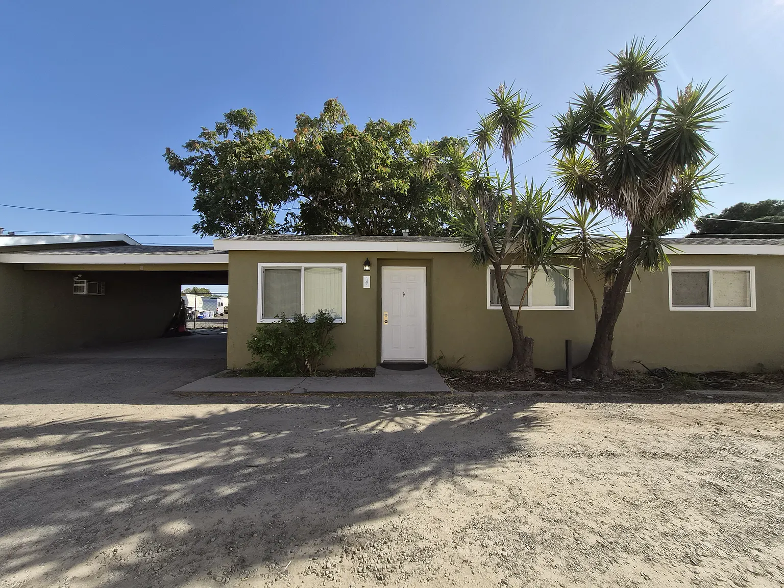 2 bed, 1250 sqft, $1,650 — Photo 1