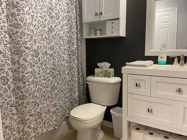 1941 Ottawa St S #10D — Photo 8