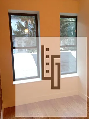 Rented by Loom Group | media 37