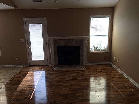 2nd image of 6619 Quincy Dr