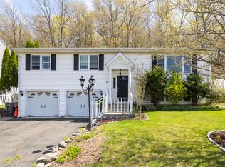 129 High Ridge Rd, Naugatuck, CT 06770