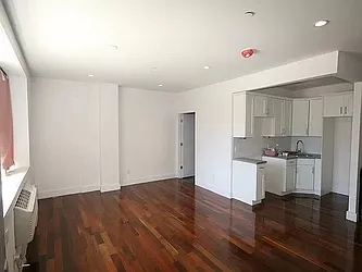 Rented by Makover Group Inc