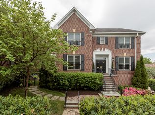 4640 Kenmore Dr NW, Washington, DC 20007