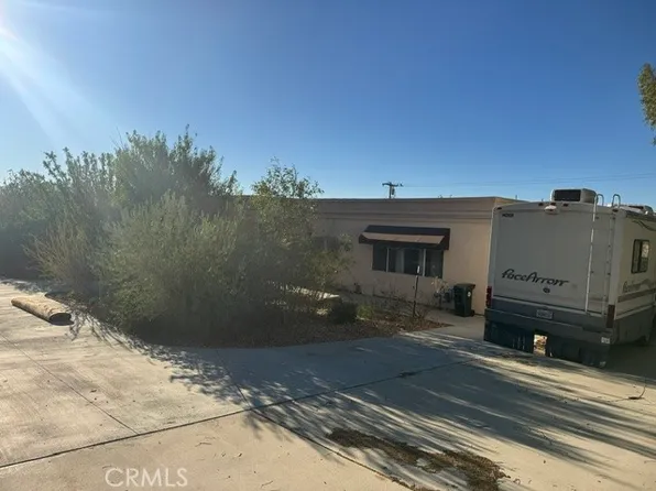 20057 Rancherias Ln, Apple Valley, CA 92307