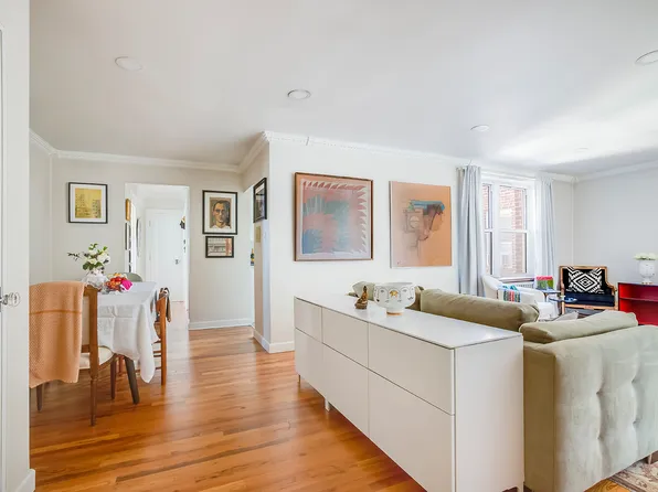 930 East 7th Street image 1 of 11