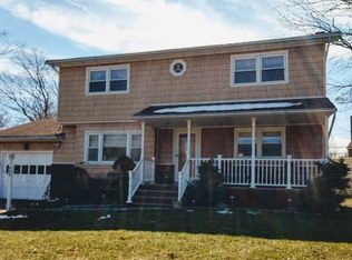 422 Bernice Dr, East Meadow, NY 11554