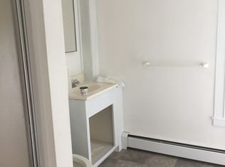 43 Mechanic St #2, Pawcatuck, CT 06379