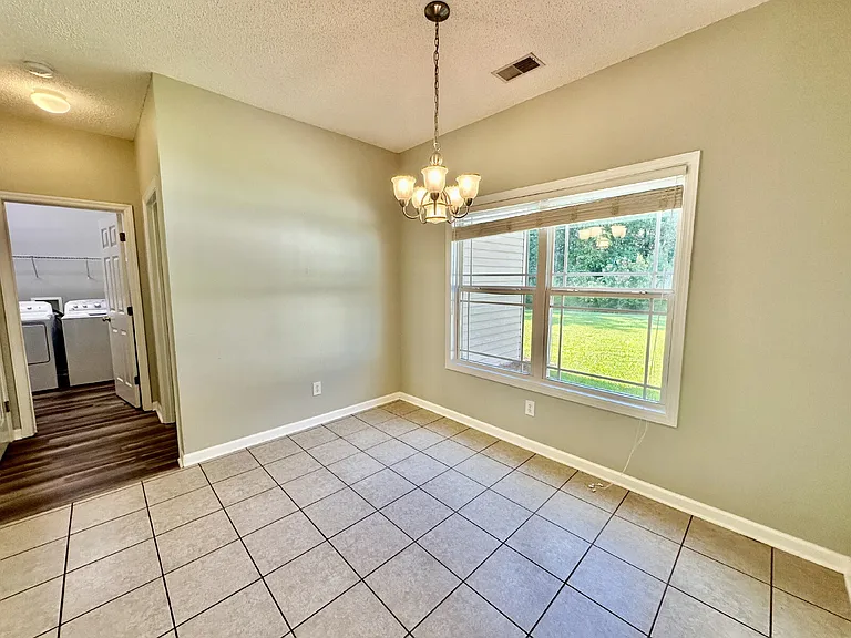 47 Heartstone Cir — Photo 13