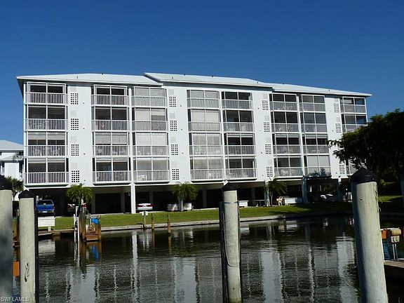 3rd image of 4591 Bay Beach Ln APT 192