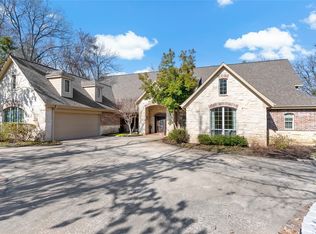 571 Hidden Lake Dr, Powderly, TX 75473