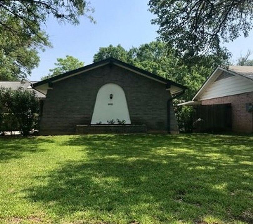 1st image of 5811 John Wayne Dr